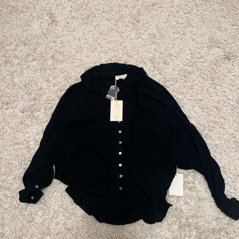 Joyfolie Black Button-Down Women's Shirt